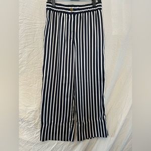 J Crew women’s satin pull on crop pants, size 6